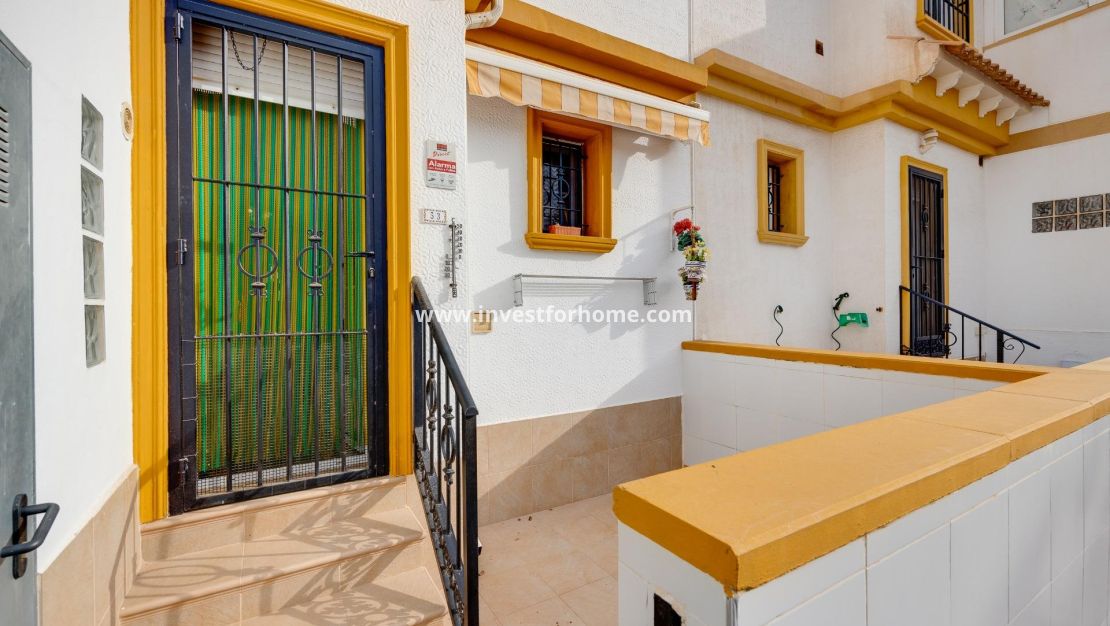 Reventa - Casa - Torrevieja - Nueva Torrevieja - Aguas Nuevas