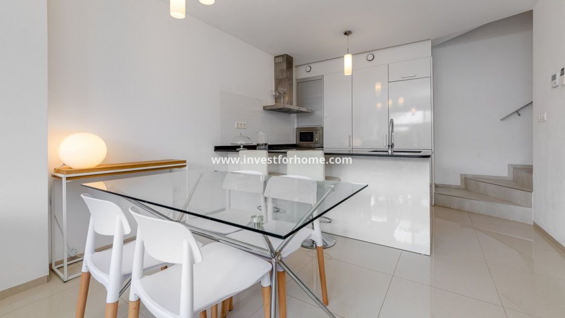 Reventa - Casa - Torrevieja - Nueva Torrevieja - Aguas Nuevas