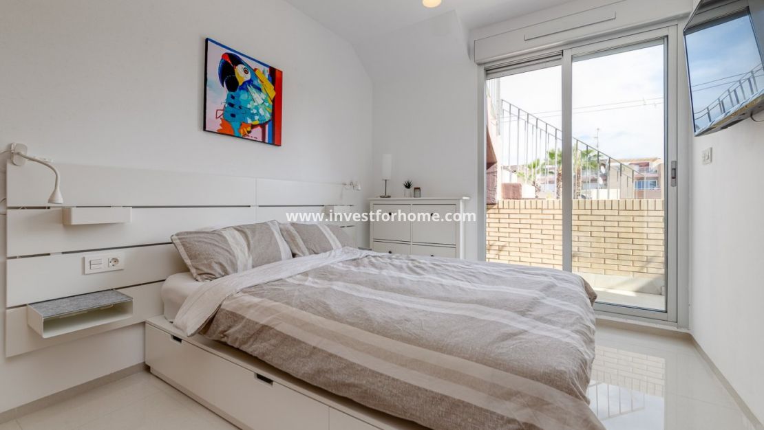 Reventa - Casa - Torrevieja - Nueva Torrevieja - Aguas Nuevas