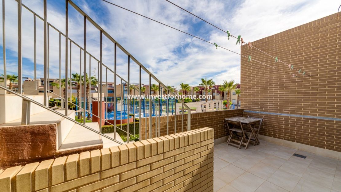 Reventa - Casa - Torrevieja - Nueva Torrevieja - Aguas Nuevas