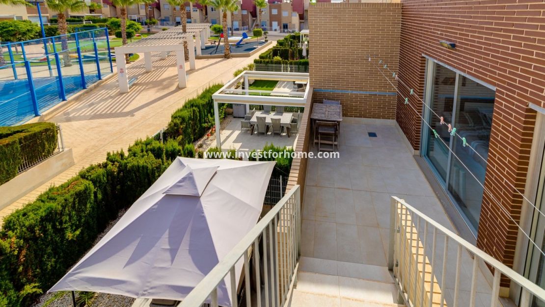 Reventa - Casa - Torrevieja - Nueva Torrevieja - Aguas Nuevas