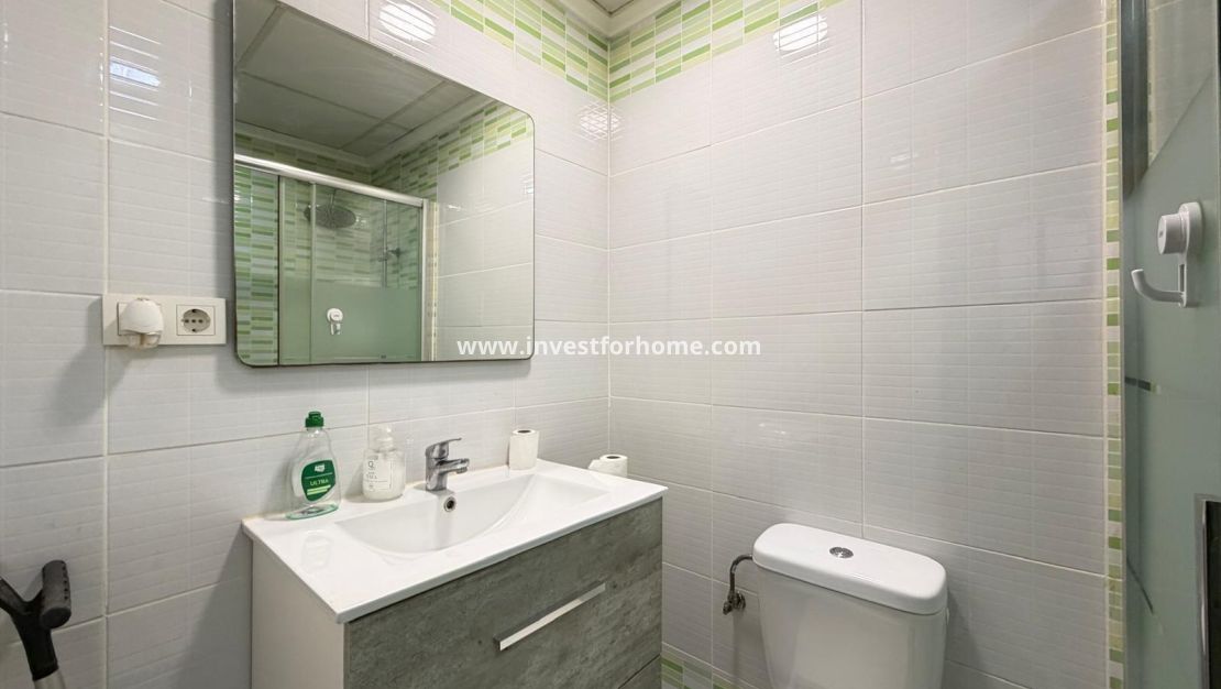 Reventa - Casa - Torrevieja - Nueva Torrevieja - Aguas Nuevas