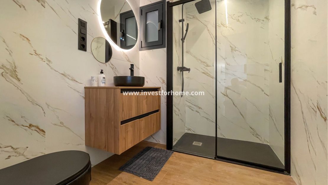 Reventa - Casa - Torrevieja - Nueva Torrevieja - Aguas Nuevas