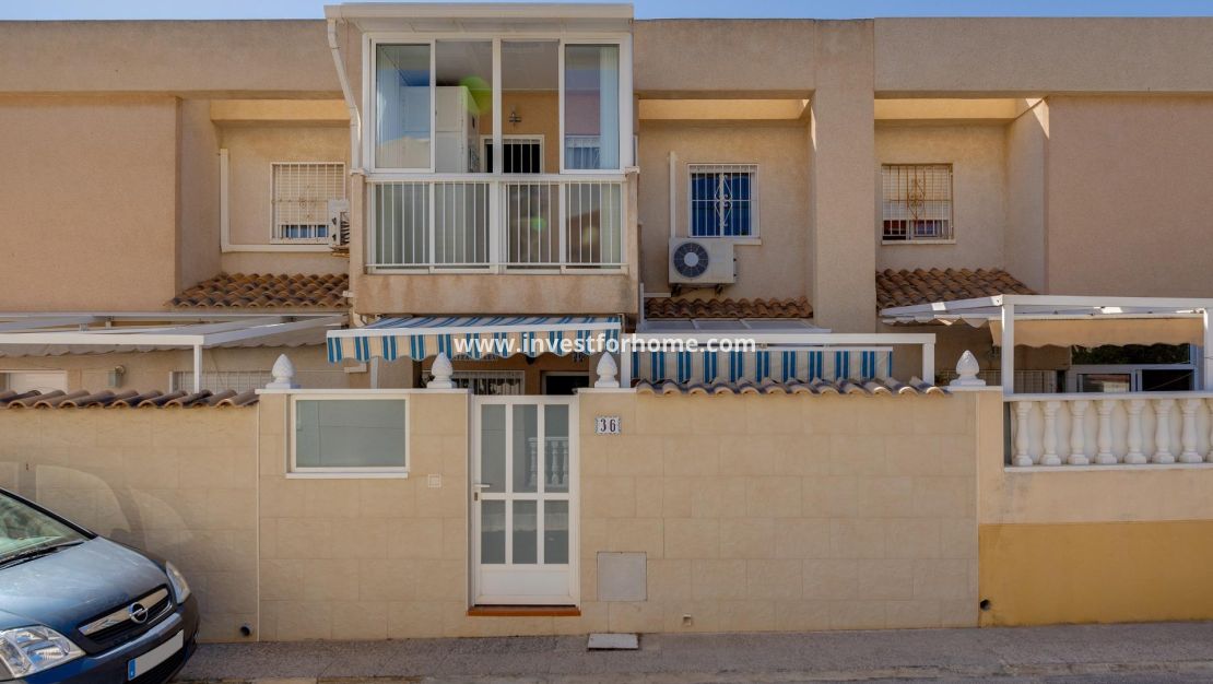 Reventa - Casa - Torrevieja - Nueva Torrevieja - Aguas Nuevas