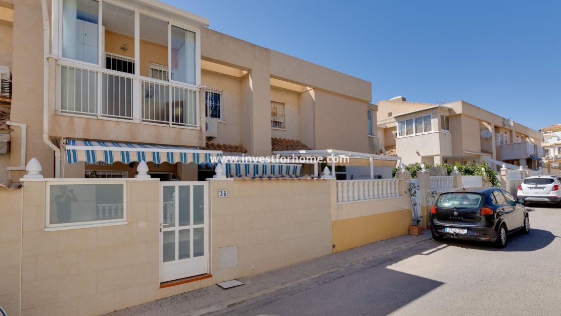 Reventa - Casa - Torrevieja - Nueva Torrevieja - Aguas Nuevas