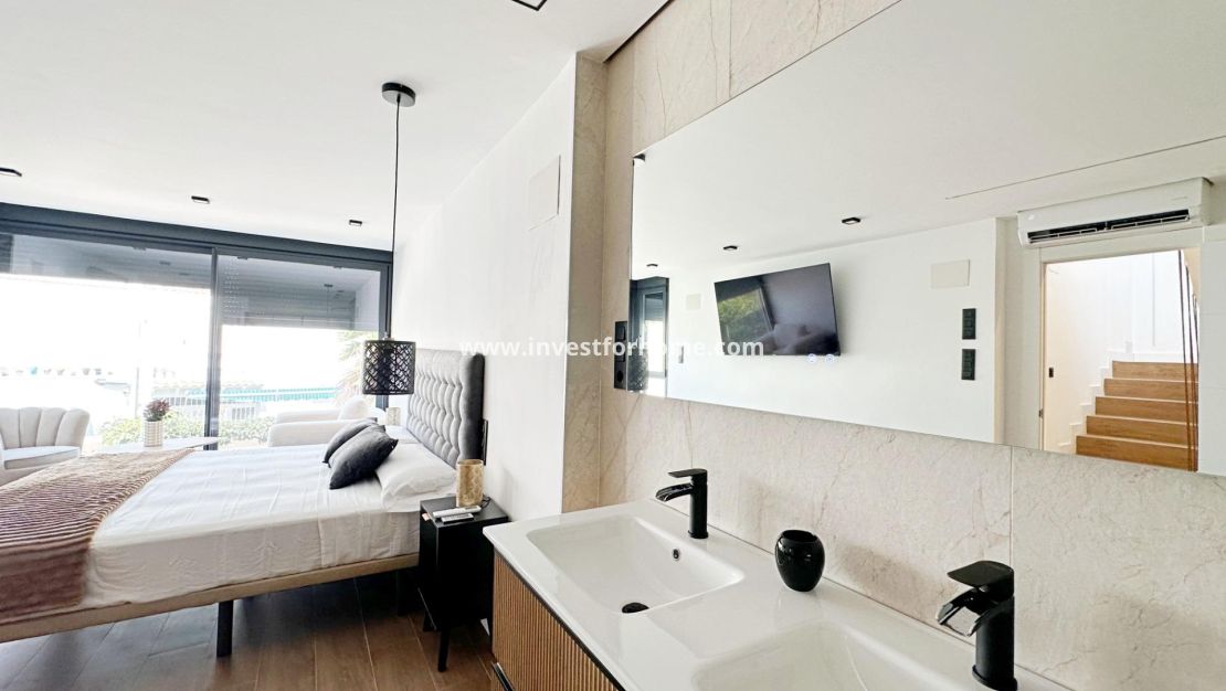 Reventa - Casa - Torrevieja - Playa de los Locos