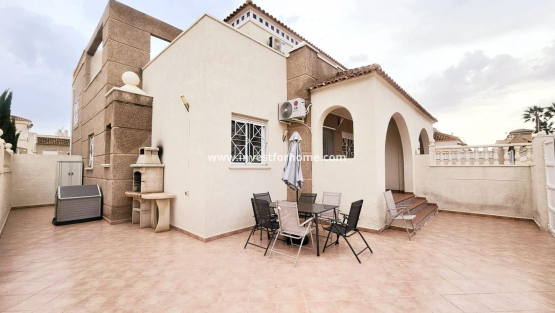 Reventa - Casa - Torrevieja - Torrelamata - La Mata