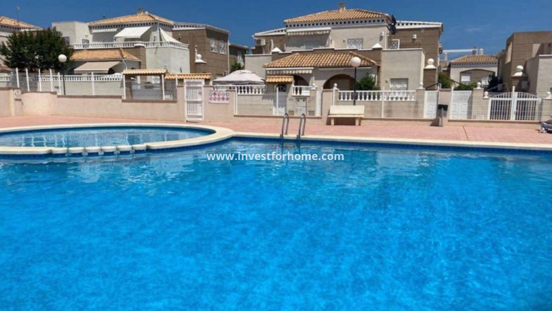 Reventa - Casa - Torrevieja - Torrelamata - La Mata