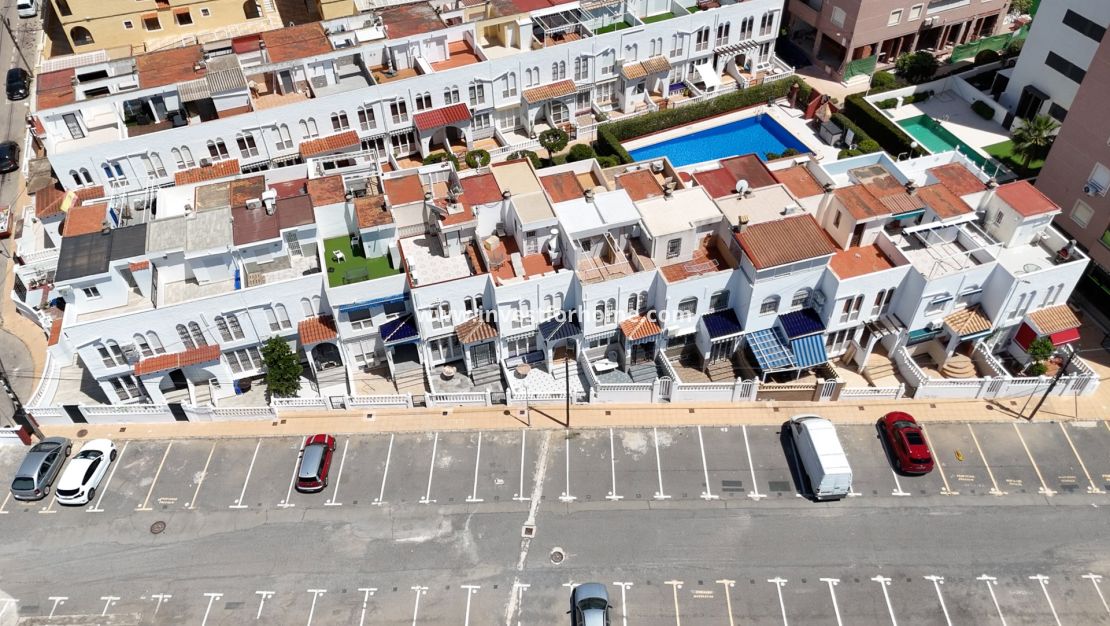 Reventa - Casa - Torrevieja - Torrelamata - La Mata