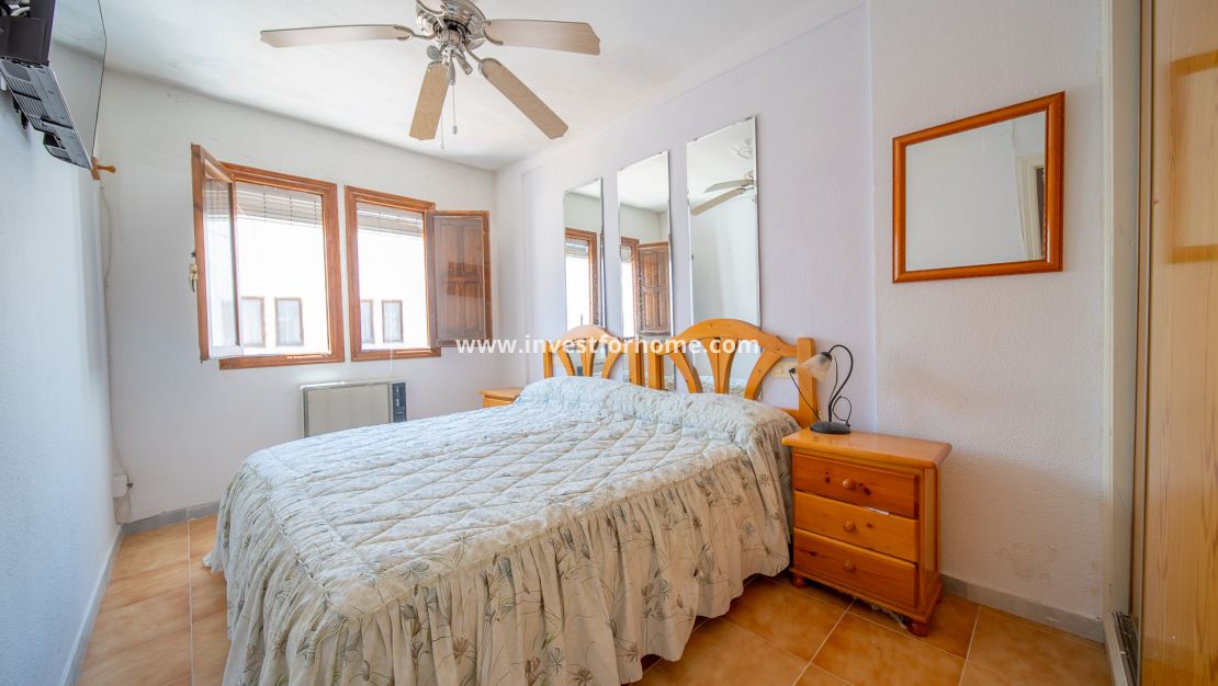 Reventa - Casa - Torrevieja - Torrelamata - La Mata