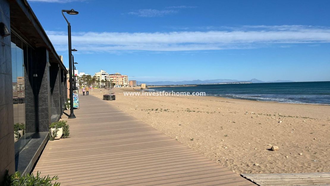 Reventa - Casa - Torrevieja - Torrelamata - La Mata