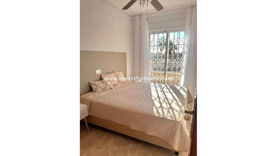 Reventa - Casa - Torrevieja - Torrelamata - La Mata