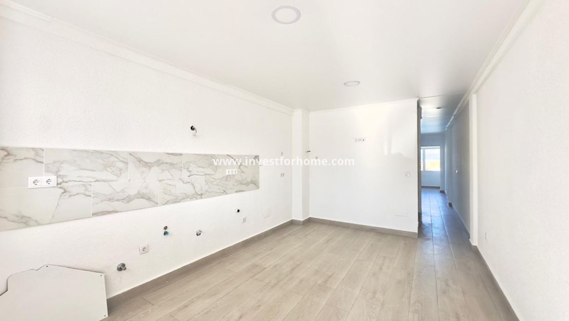 Reventa - Casa - Torrevieja - Torrelamata - La Mata