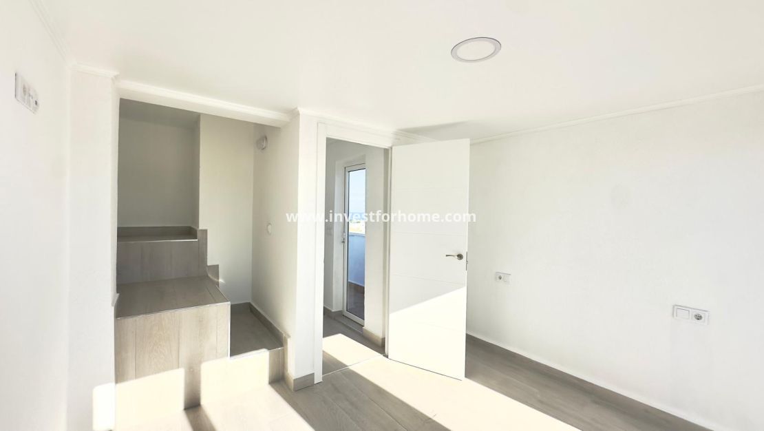 Reventa - Casa - Torrevieja - Torrelamata - La Mata