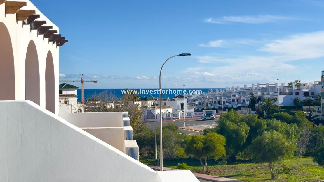 Reventa - Casa - Torrevieja - Torrelamata - La Mata