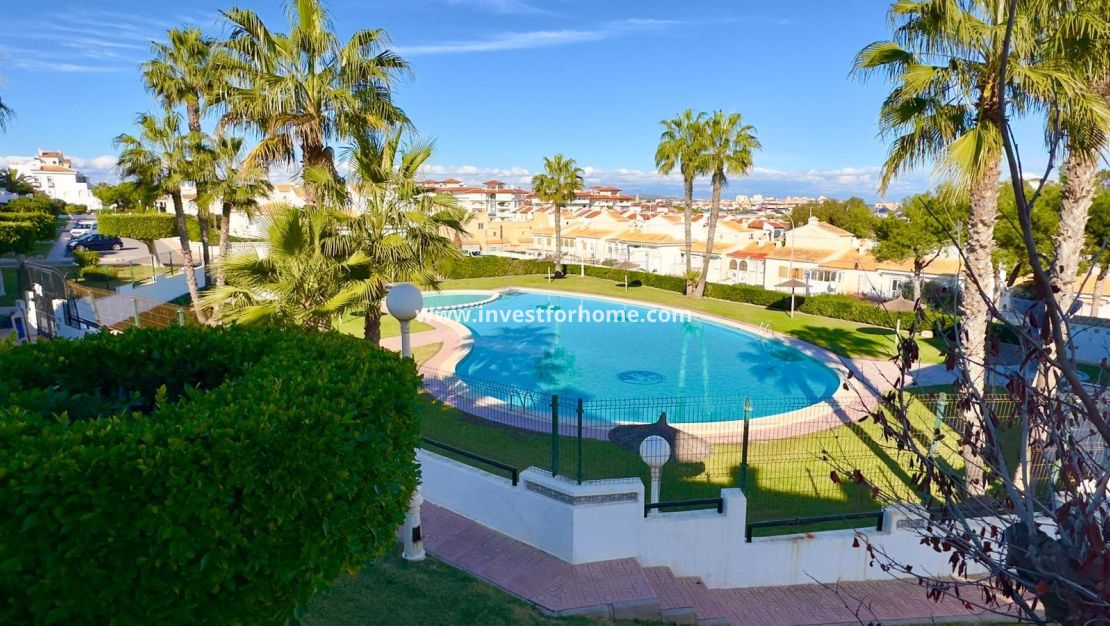 Reventa - Casa - Torrevieja - Torrelamata - La Mata