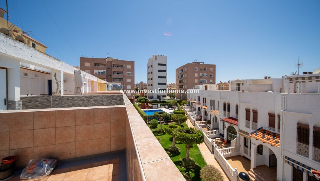 Reventa - Casa - Torrevieja - Torrelamata - La Mata