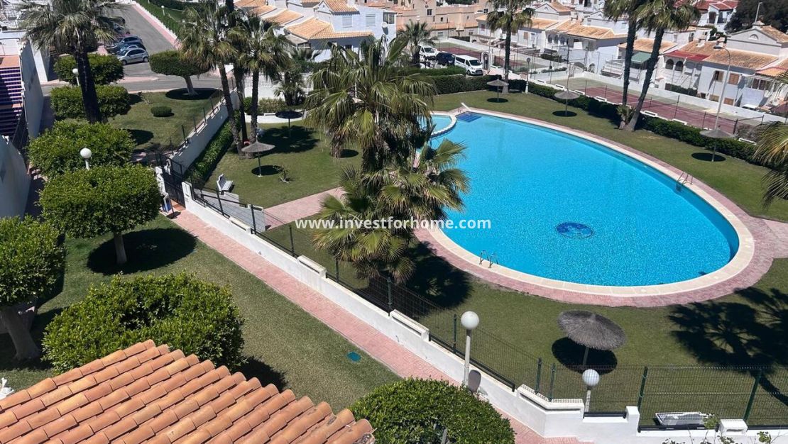 Reventa - Casa - Torrevieja - Torrelamata - La Mata