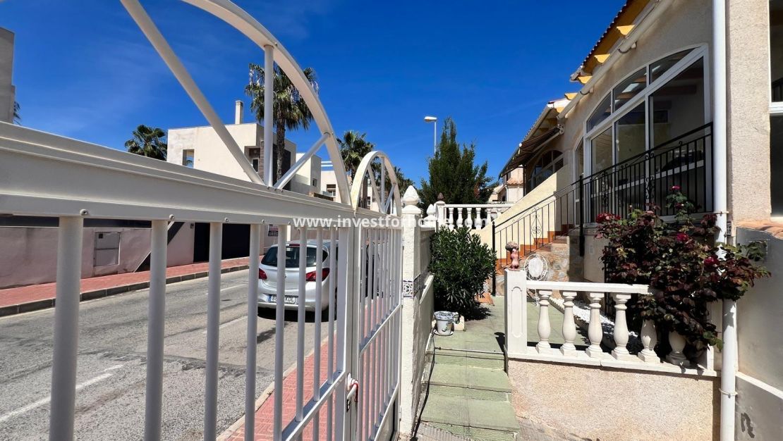 Reventa - Casa - Torrevieja - Torrelamata - La Mata