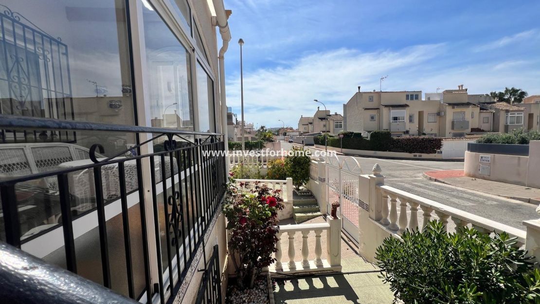 Reventa - Casa - Torrevieja - Torrelamata - La Mata