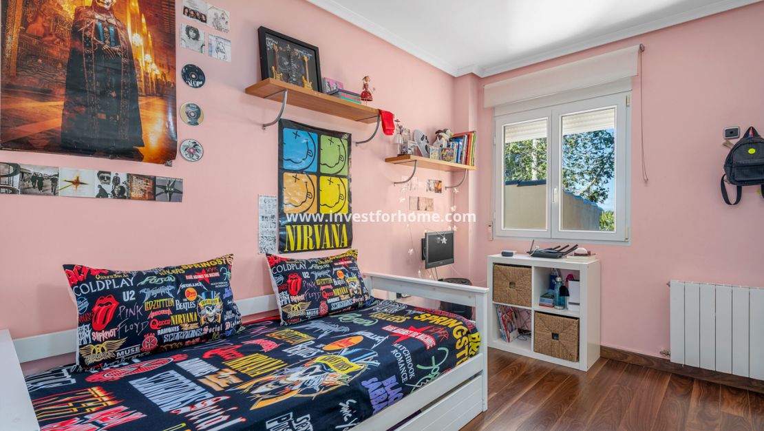 Reventa - Chalet - Ciudad De Las Comunicaciones - Costa Blanca