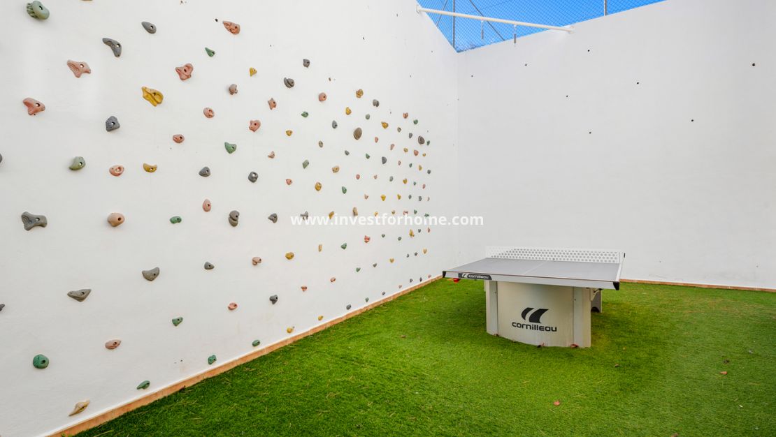 Reventa - Chalet - Ciudad De Las Comunicaciones - Costa Blanca