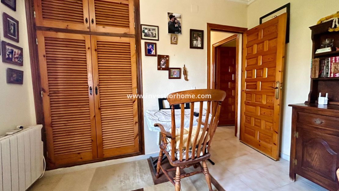 Reventa - Chalet - El Chaparral - Inland