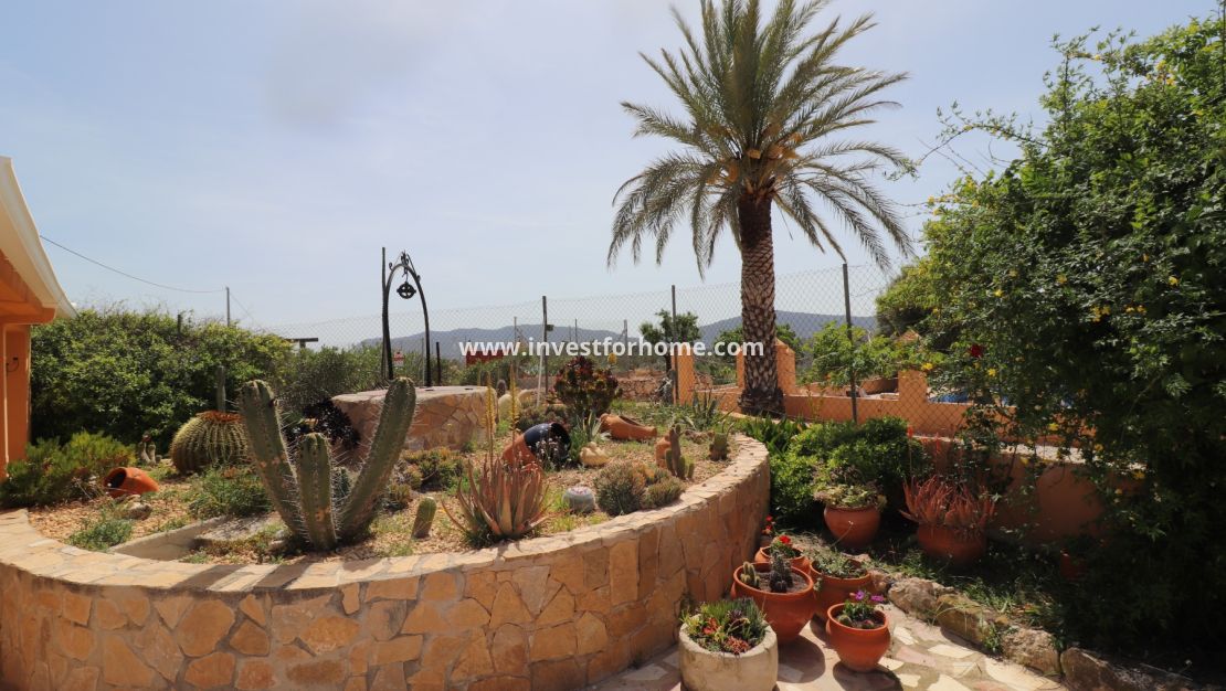Reventa - Chalet - Hondón de las Nieves - Inland
