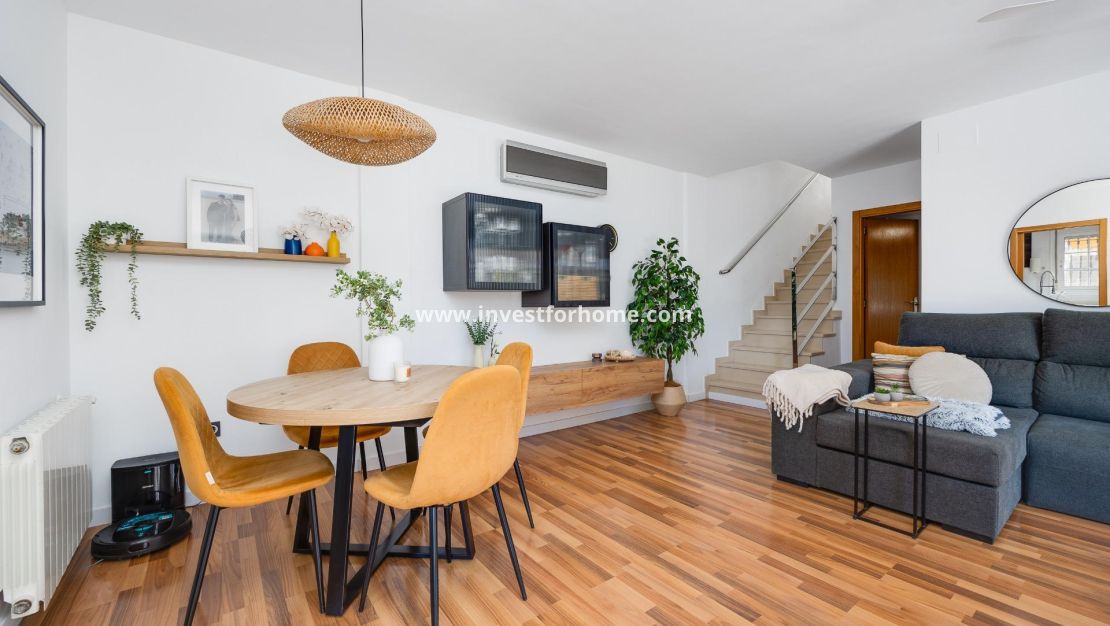 Reventa - Chalet - Los Montesinos - La Herrada