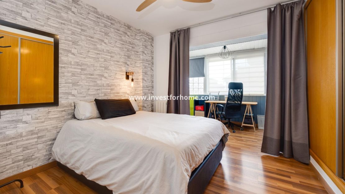 Reventa - Chalet - Los Montesinos - La Herrada