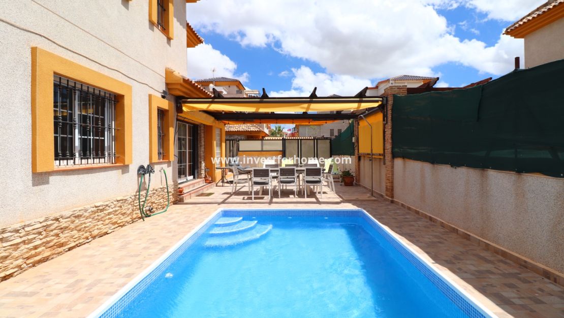Reventa - Chalet - Los Montesinos - La Herrada