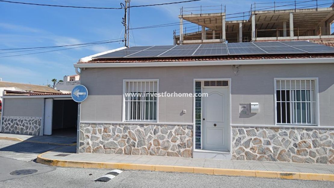 Reventa - Chalet - Los Montesinos - PUEBLO CENTRO