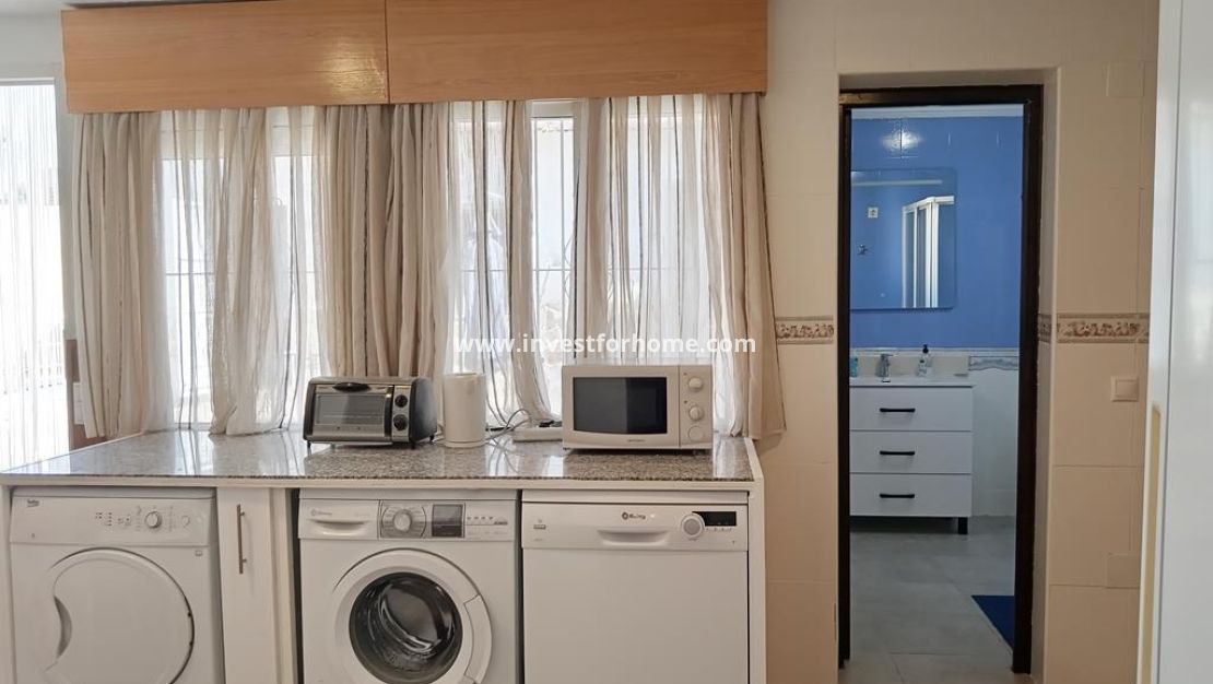Reventa - Chalet - Los Montesinos - PUEBLO CENTRO
