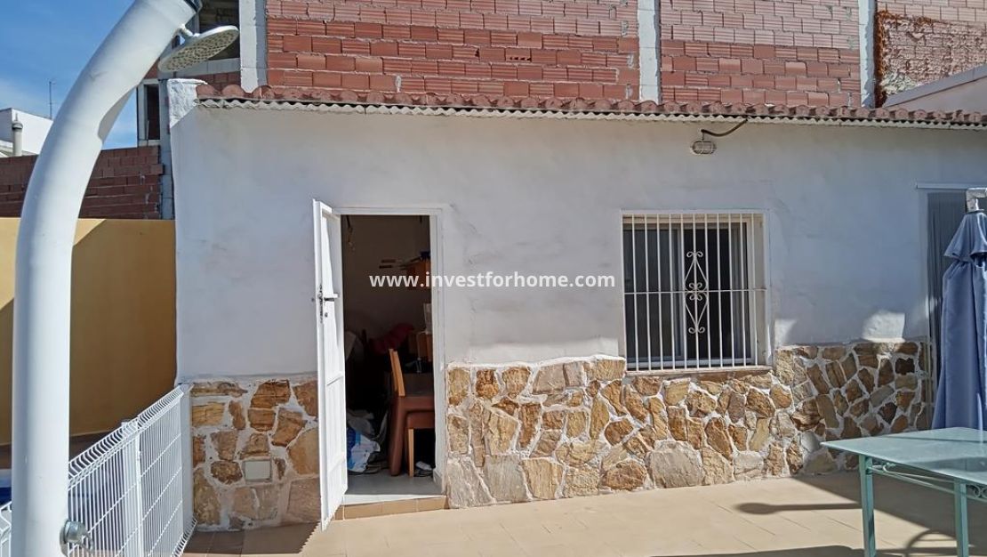 Reventa - Chalet - Los Montesinos - PUEBLO CENTRO