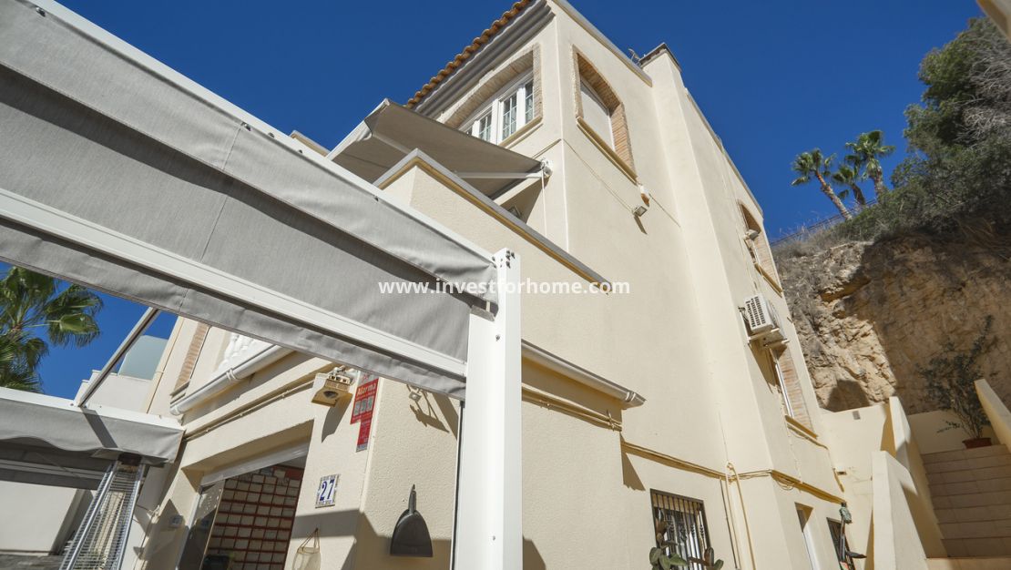 Reventa - Chalet - Orihuela Costa - Calle Mayor