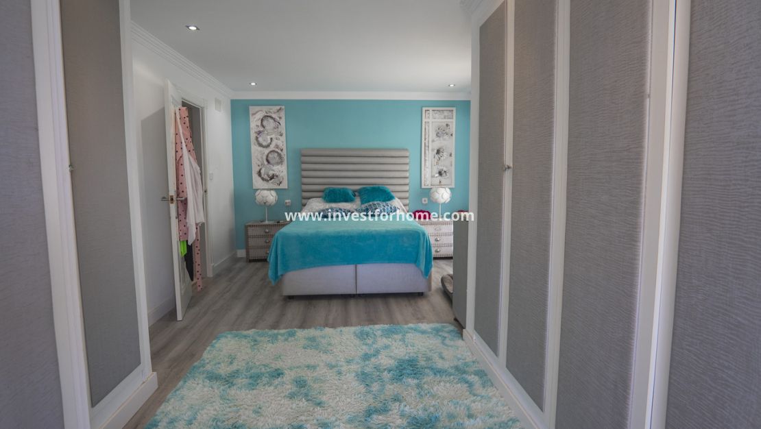 Reventa - Chalet - Orihuela Costa - Calle Mayor