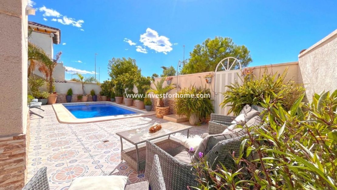 Reventa - Chalet - Orihuela Costa - Costa Blanca