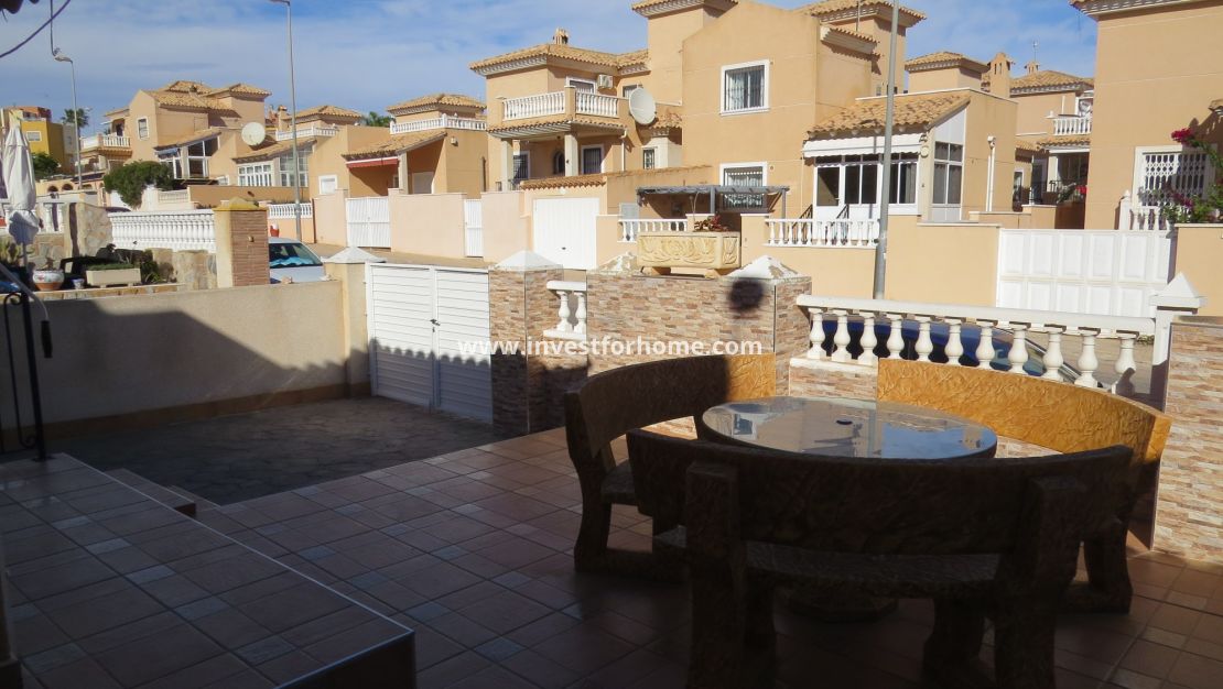 Reventa - Chalet - Orihuela Costa - Costa Blanca