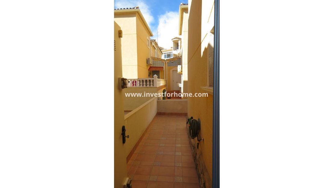 Reventa - Chalet - Orihuela Costa - Costa Blanca