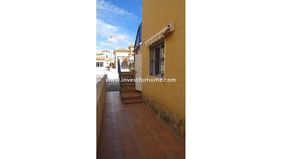 Reventa - Chalet - Orihuela Costa - Costa Blanca