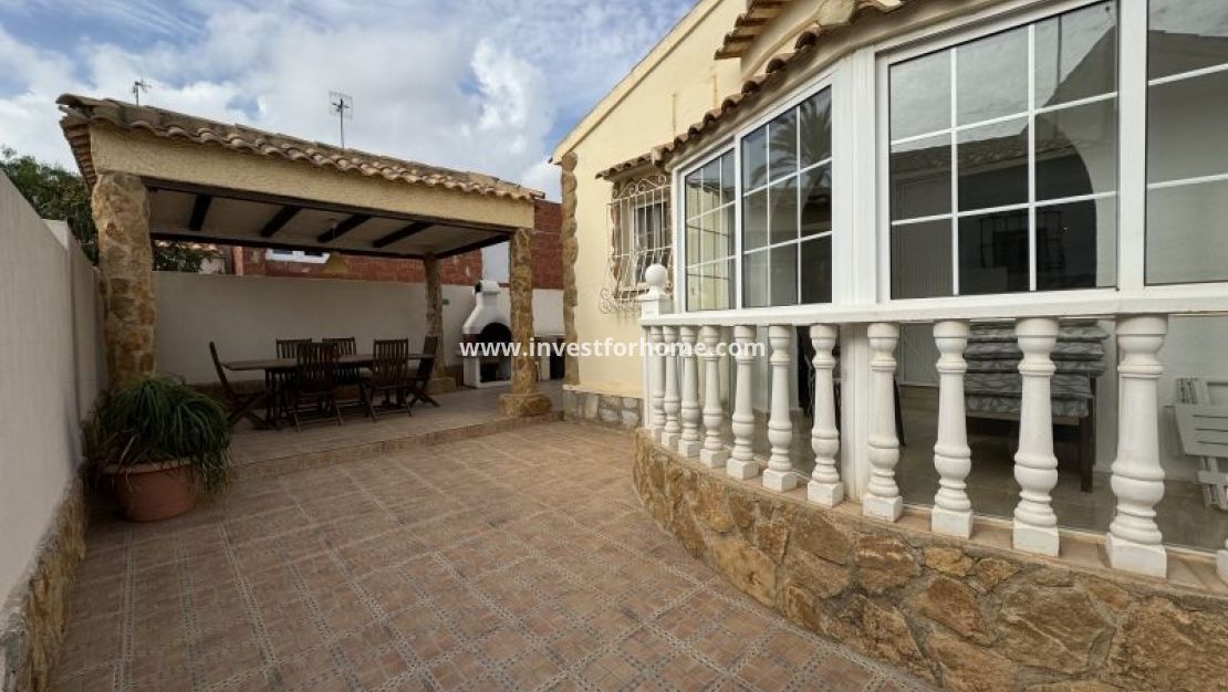 Reventa - Chalet - Orihuela Costa - Costa Blanca