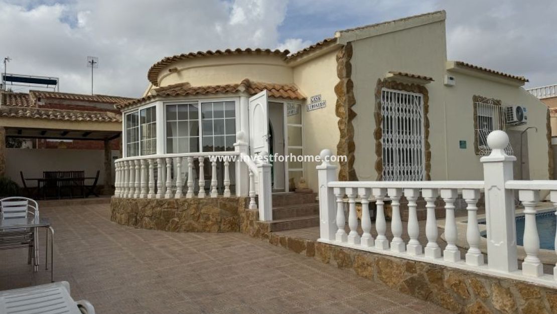 Reventa - Chalet - Orihuela Costa - Costa Blanca