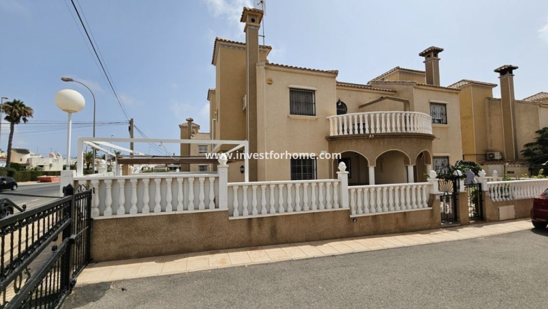 Reventa - Chalet - Orihuela Costa - Costa Blanca