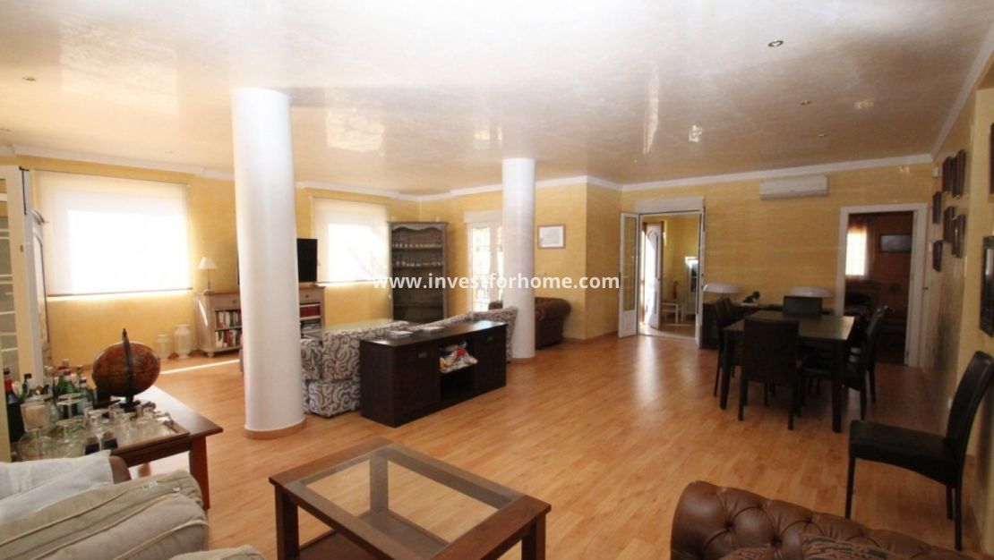 Reventa - Chalet - Orihuela Costa - Costa Blanca