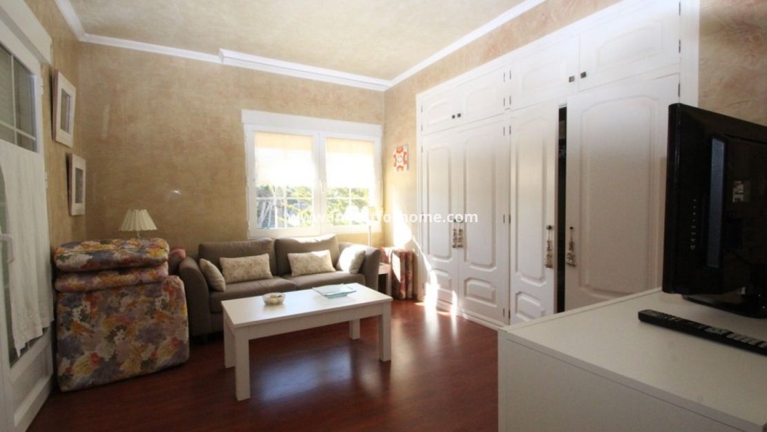 Reventa - Chalet - Orihuela Costa - Costa Blanca