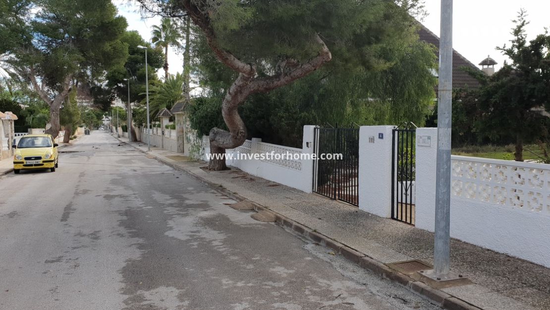 Reventa - Chalet - Orihuela Costa - Costa Blanca