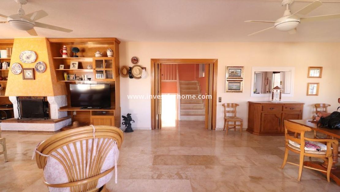 Reventa - Chalet - Orihuela Costa - Costa Blanca