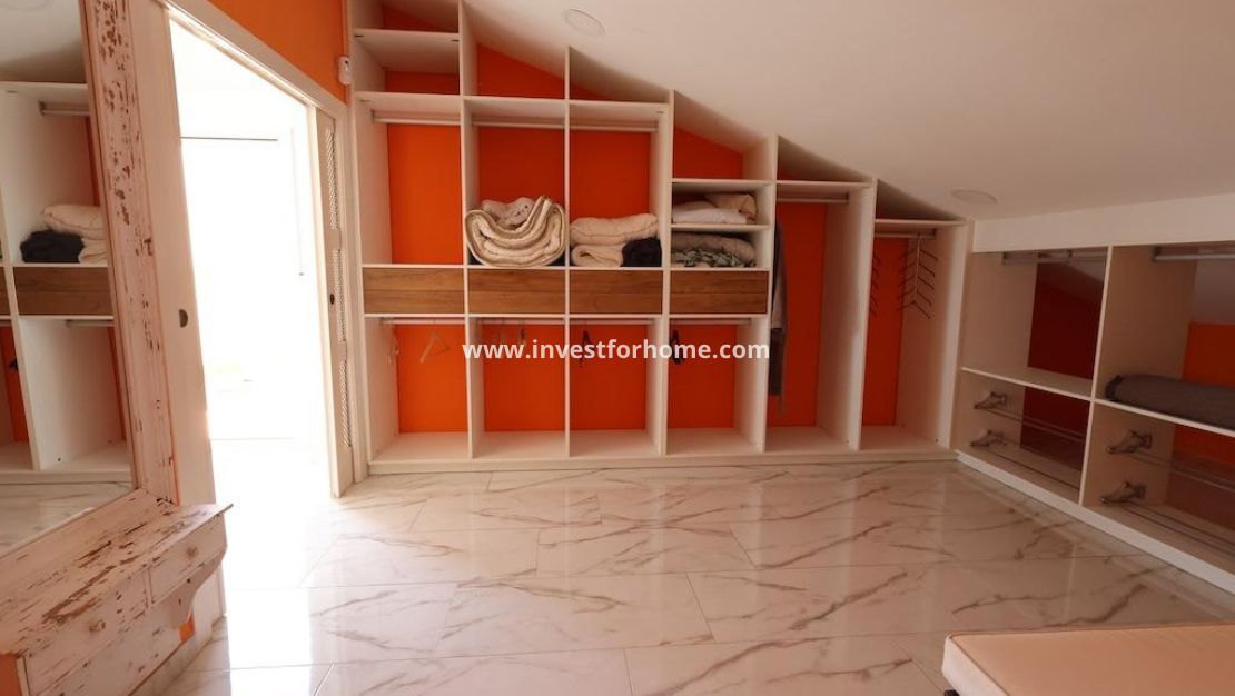 Reventa - Chalet - Orihuela Costa - Costa Blanca