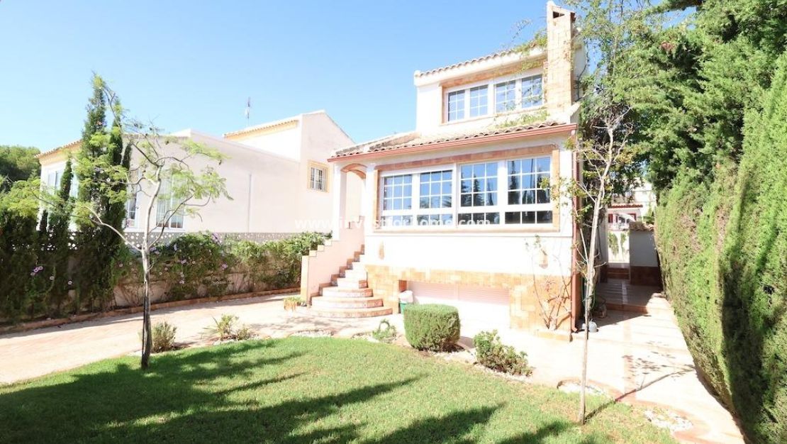 Reventa - Chalet - Orihuela Costa - Costa Blanca