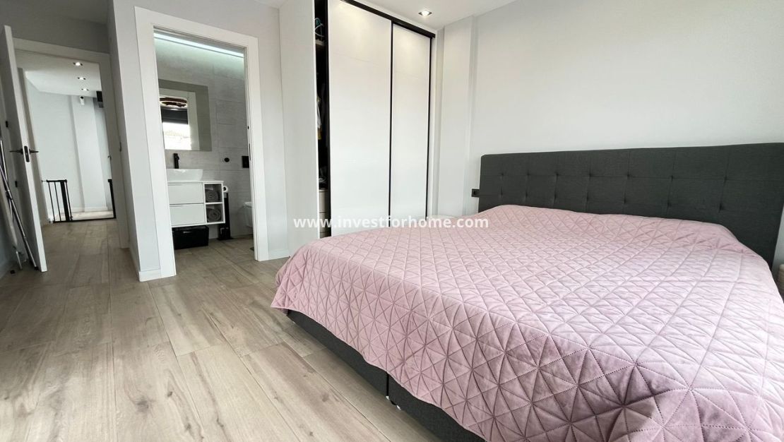 Reventa - Chalet - Orihuela Costa - Costa Blanca